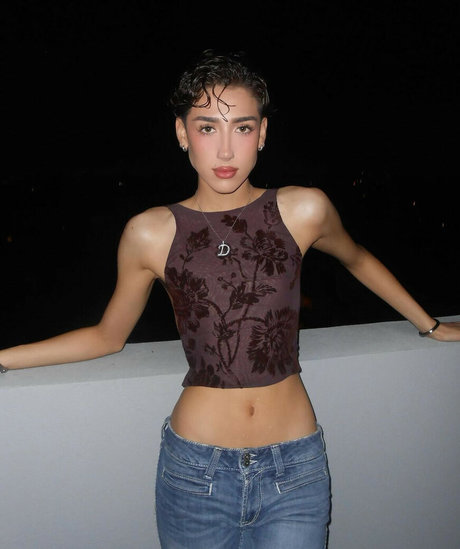 Daus Mendoza nude star pic