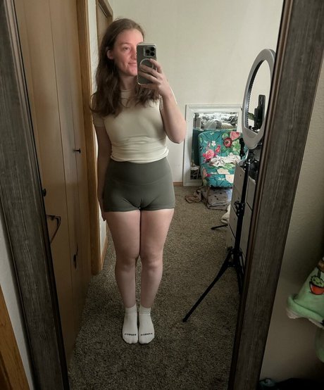 Adorablelilli pornstar art img