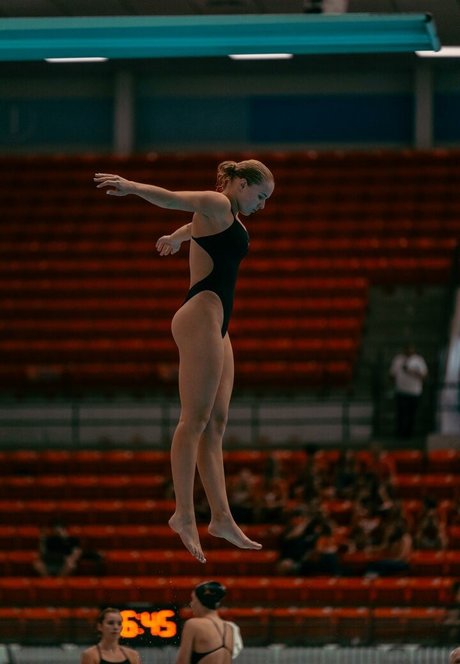 Caroline Kupka pornstar archive