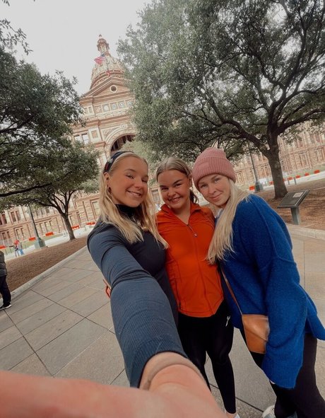 Caroline Kupka pornstar high quality gallery