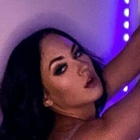 onyxcherrie pretty pornstar photos