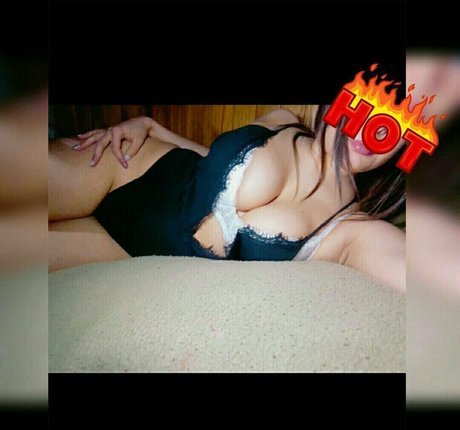 latinafoxxx model erotic pics