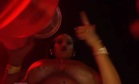 officialthatgirlginger model erotic gallery