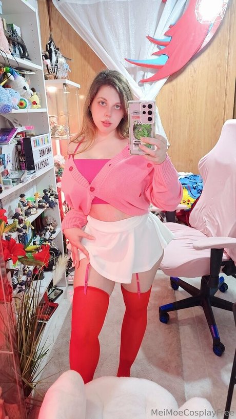 meimoecosplayfree naked star pics
