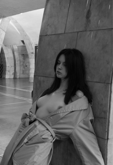 a krivoshlyk high quality model pics