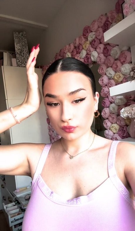 Elianka pornstar hd galleries