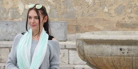 Antonia Jay King beautiful model pic