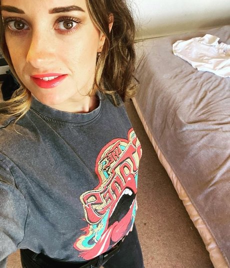 Scarlet Storm perfect actress photo