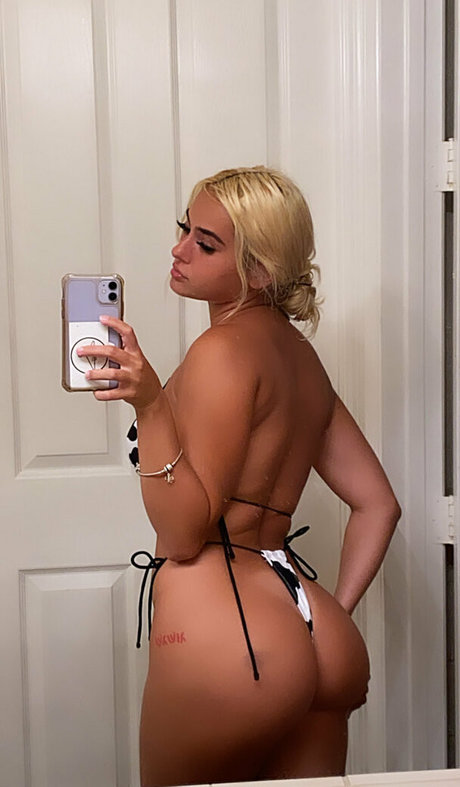 olivia snow69 pornstar naked photos