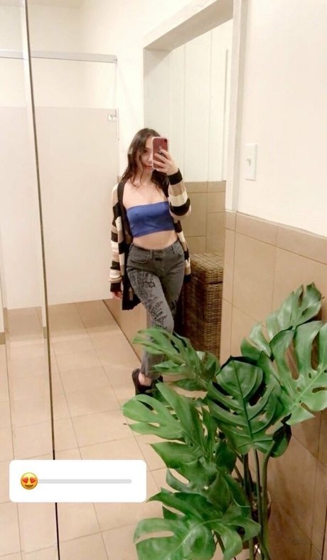 sydneyxoxo14 high quality pornstar img