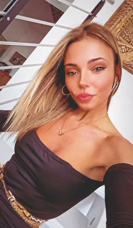 Verdiana Vanessa Salmi best pornstar gallery