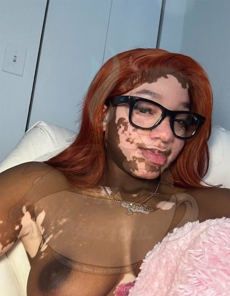 Curiousiteaaa nudes pornstar photo