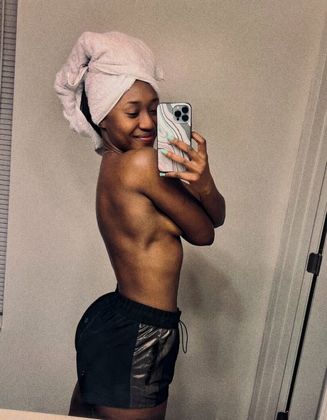 Queen Aminata star naked images