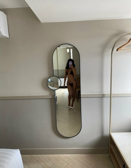 yolandaaa sm erotic pornstar picture