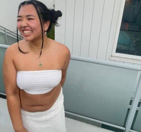 chloroblasts nude pornstar images