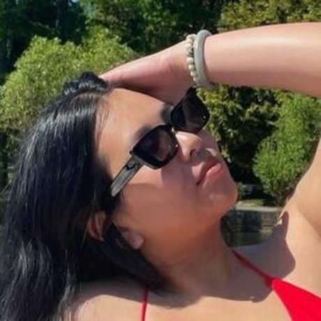 chloroblasts exclusive star picture