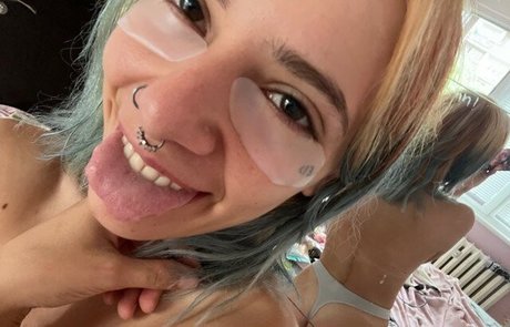 mqlll pretty pornstar pictures