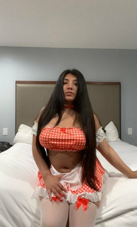 Jocyi I nice model photo