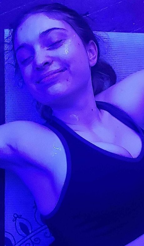 pissmintsalad naked actress picture