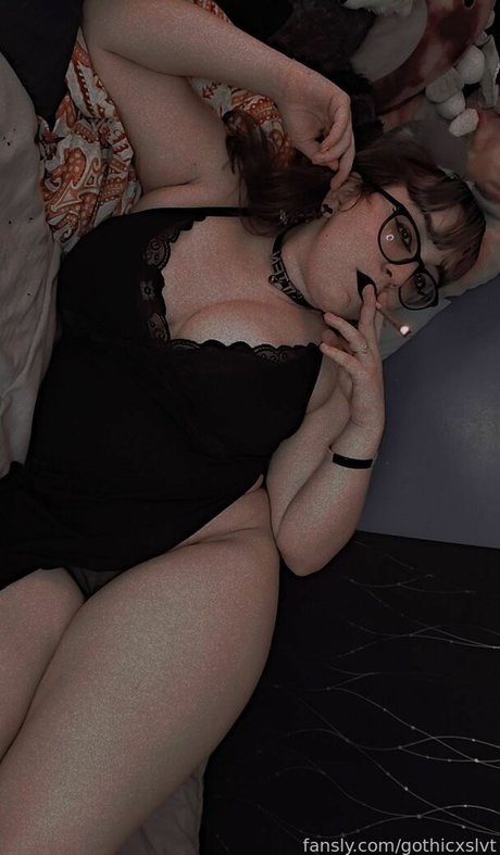 glasses blowjob onlyfans free sexy picture