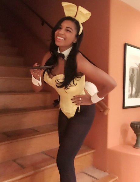 Mica Burton sexy model galleries