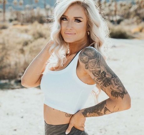 rylan bo bylan pretty model photos