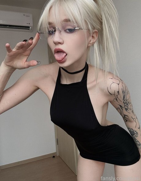 pipsi model exclusive photos