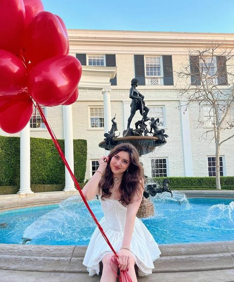 Sophie Silva high quality model picture