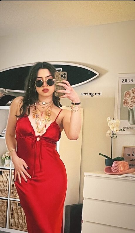 Sophie Silva star porn pics