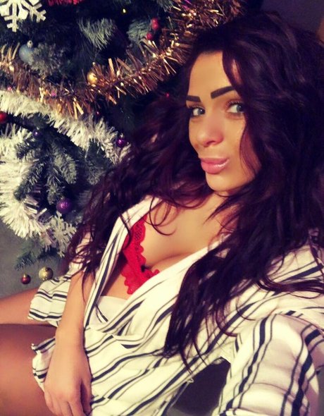 Iasmina Roxana star top gallery