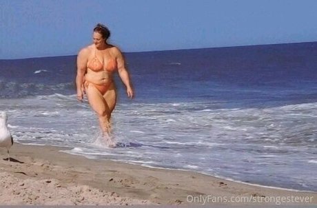 Becca Swanson star naked picture