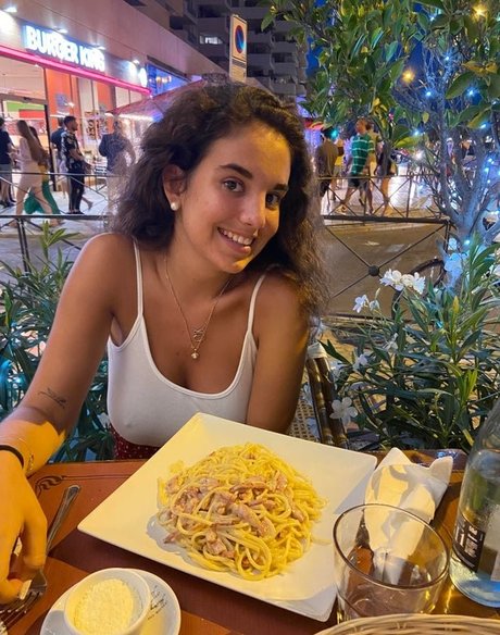 Busty Love pornographic star img