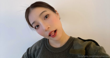 mayumanson model erotic pictures