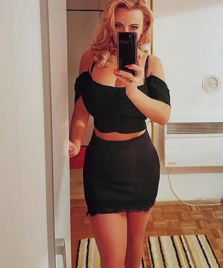 Berina Fati star naked images