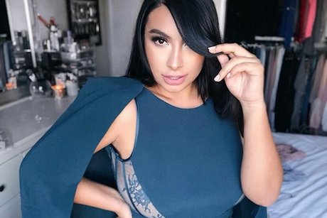 Wendy Alcala xxx model pics