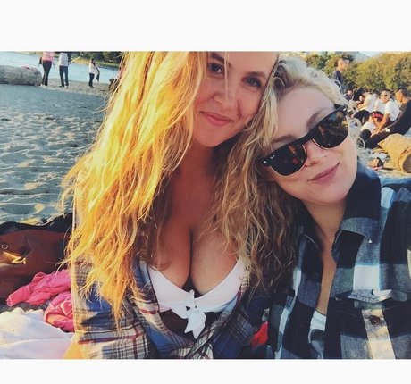 Aimee Eline pornstar hot archive