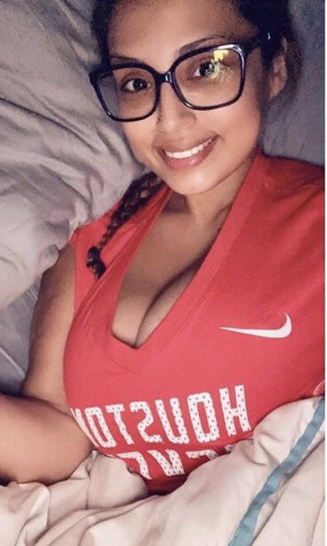 Sekzzibunnie hot model pics