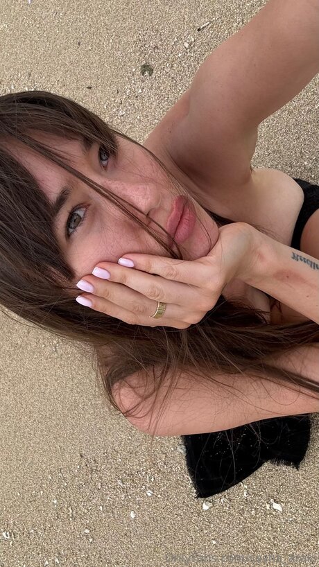 sasha araki model best photos