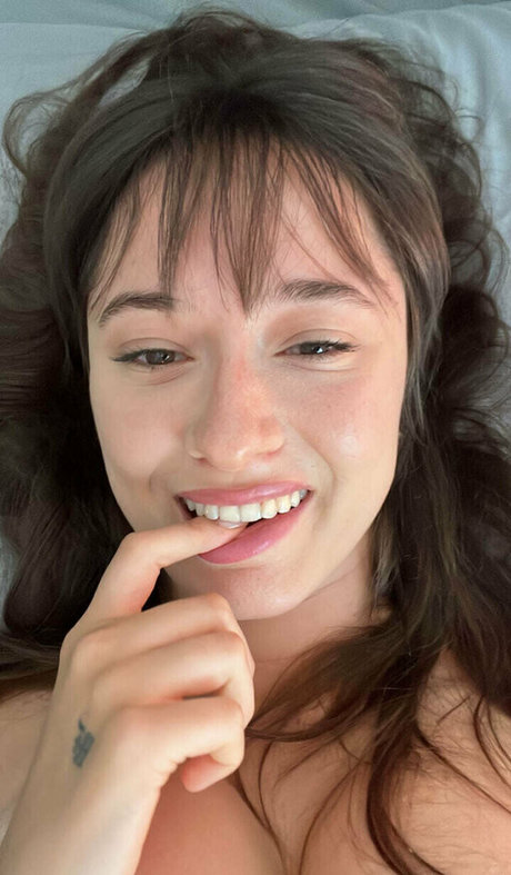 sasha araki erotic star img