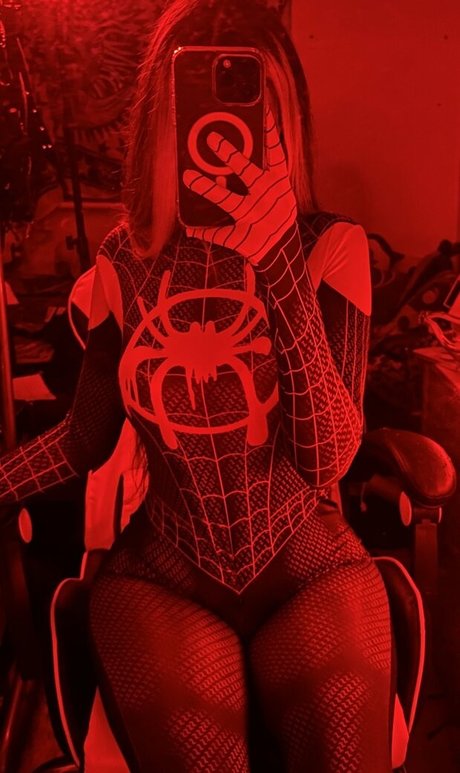 Delusionalsh0ne model exclusive pic