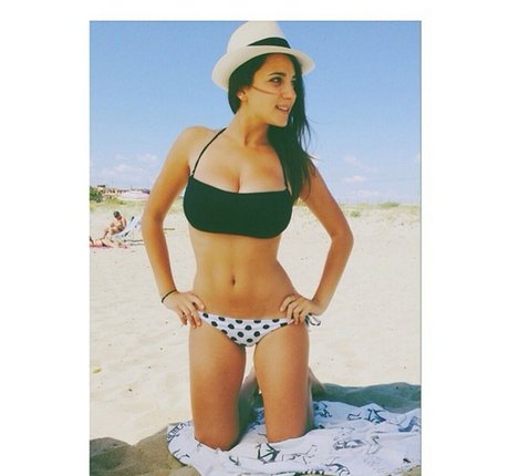 Cleo Bracchi free star photos