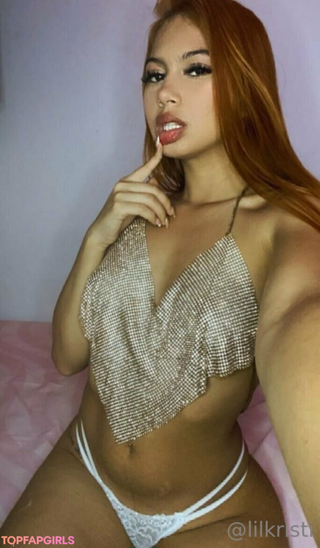 lilkristi naked star img