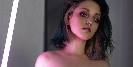 AbyssSg pornstar hot gallery