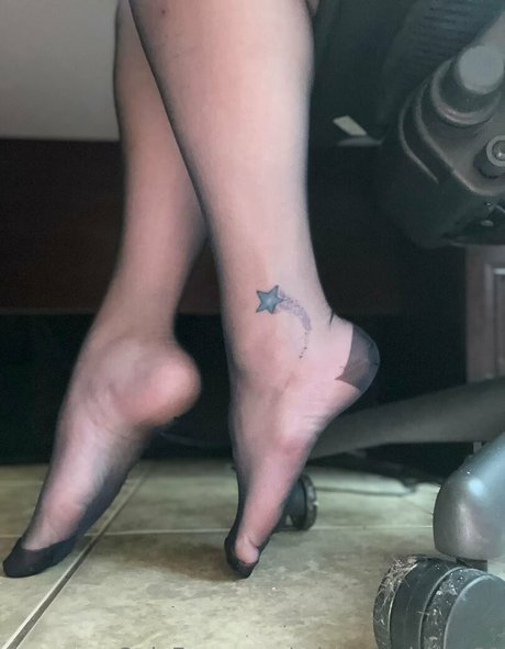 mistresscherry81 model art pictures