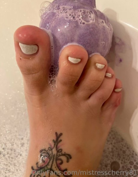 mistresscherry81 pornstar exclusive galleries