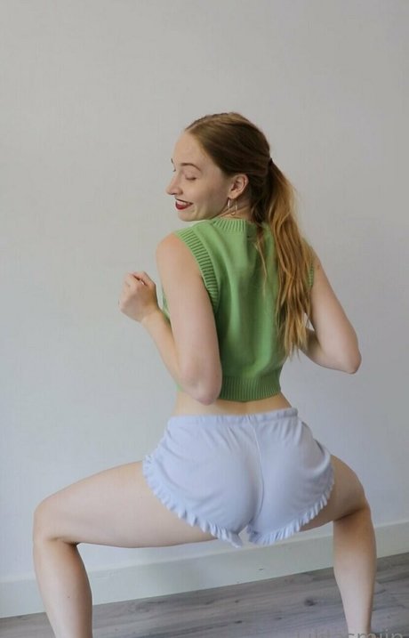 Lilijasmijn pornstar erotic photo