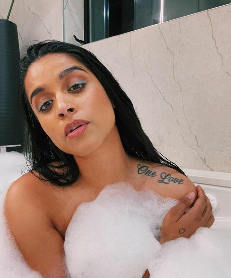 Lilly Singh naked model picture
