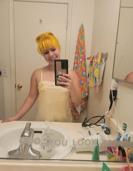 Lilly Lit star naked gallery