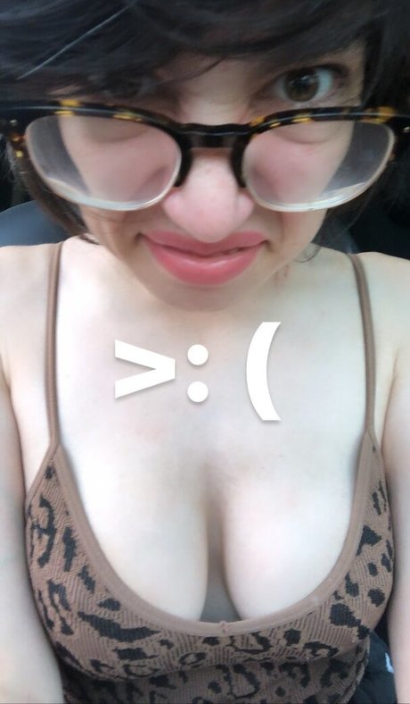 leez_____ star erotic photos