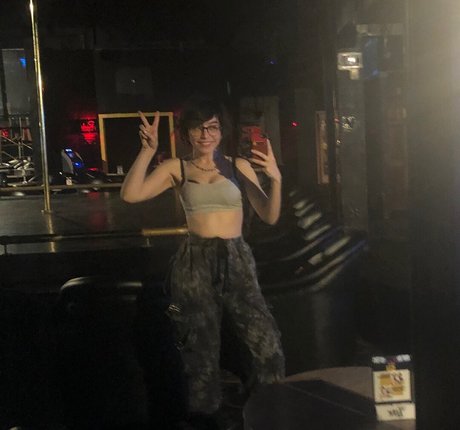 leez_____ beautiful model images